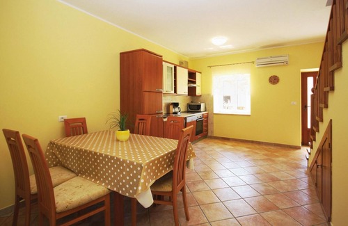 Mali Vareski House | 2 bedroom beautiful home in Krnica