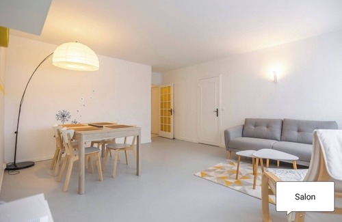 Chevilly-Larue Bed & Breakfast | 2 Bedroom Bed & breakfast in Chevilly-Larue