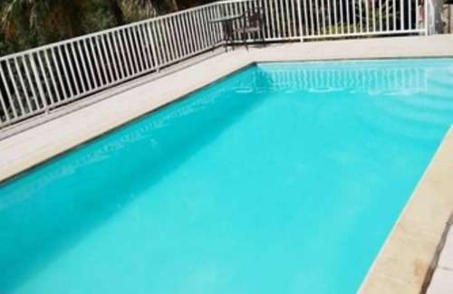 Saint George Parish House | 2 Bedroom Condo -5 minutes from Roseau