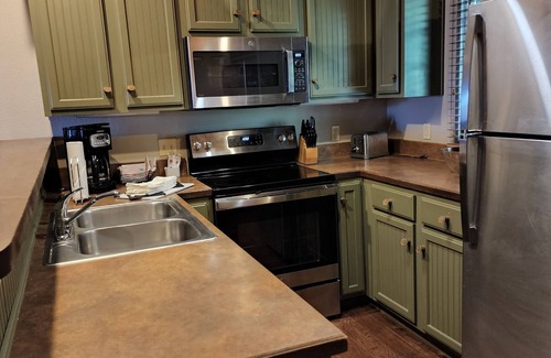 Big Cedars Cabin | 2-bedroom Condo in Lodge at the Wilderness Club Big Cedar Full Resort Amenities