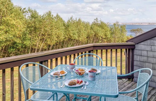 Jamestown Condo | 2 Bedroom Condo, Sleeps 6, at Newport Overlook Resort!