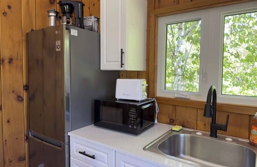 Carling House | 2-Bedroom Cottage #4 - Sand Bay