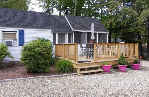 Moultonborough Cottage | 2 BEDROOM COTTAGE ON LAKE WINNIPESAUKEE, BEAUTIFUL BEACH, BREATHTAKING SUNSETS!