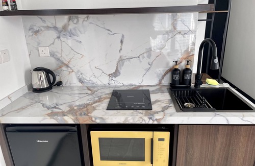 Kuala Lumpur Condo | 2 Bedroom Cozy Suite with Attached Bathrooms