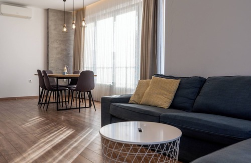 Burgas Apartment | 2-bedroom fully equipped apartment in beautiful Burgas with Free Parking Spot