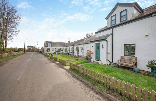 Dunstan Cottage | 2 bedroom accommodation in Dunstan near Craster