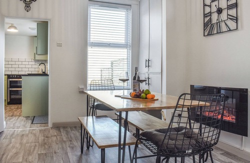Saltburn-by-the-Sea Cottage | 2 bedroom accommodation in Lingdale, near Saltburn-by-the-Sea