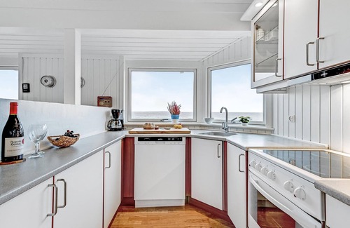 Handrup Strand House | 2 bedroom gorgeous home in Ebeltoft