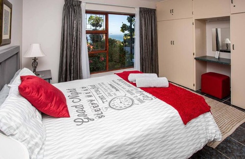 Dana Bay Apartment | 2 Bedroom Holiday Flat in Dana Bay