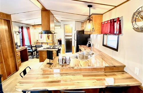 Logan Cabin | 2 bedroom in Hocking Hills with Luxury Hot Tub Kid Friendly Hammocks Logan ohio