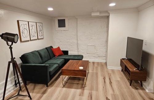 Congress Park Apartment | 2-Bedroom in the Heart of Denver