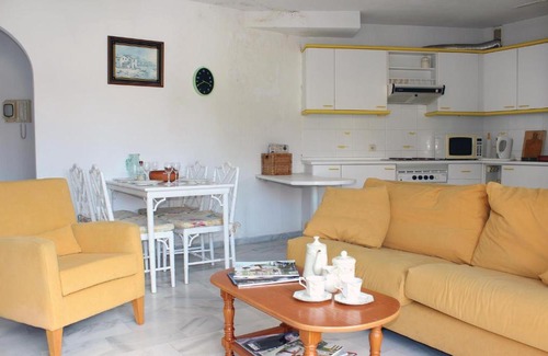 Estepona Apartment | 2 Bedroom Lovely Apartment In Estepona