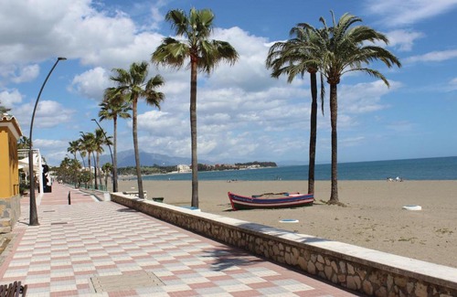 Estepona Apartment | 2 Bedroom Lovely Apartment In Estepona