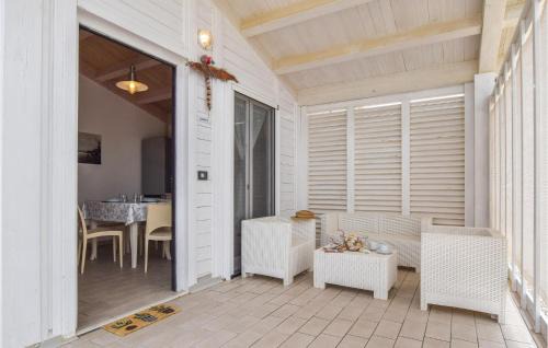 Torrenova House | 2 Bedroom Lovely Home In Torrenova