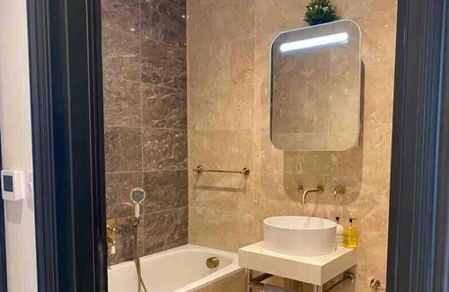 Hendon Apartment | 2 Bedroom Luxury Apartment in Hendon- New Build