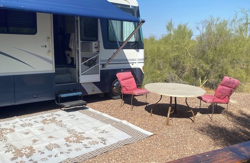 Pinnacle Peak House | 2-bedroom luxury RV in Tremendous Scottsdale with Saguaros