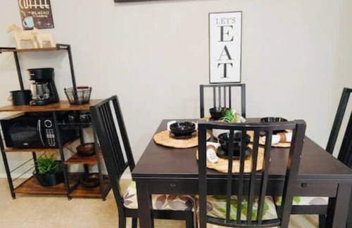 Tucson Condo | 2 Bedroom near Airport. EV charger Accessible friendly.