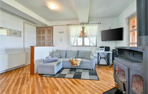 Gornji Kneginec House | 2 Bedroom Nice Home In Gornji Kneginec