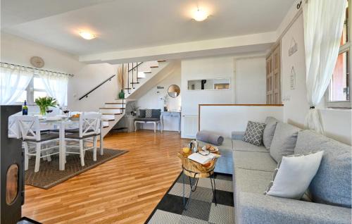 Gornji Kneginec House | 2 Bedroom Nice Home In Gornji Kneginec