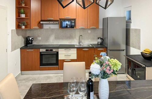 Rascane House | 2 bedroom nice home in Rascane