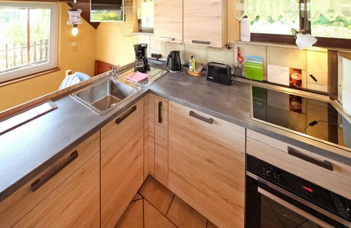 Muritz House | 2 bedroom nice home in Jabel