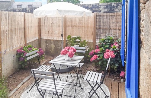 Taden House | 2 bedroom nice home in Taden