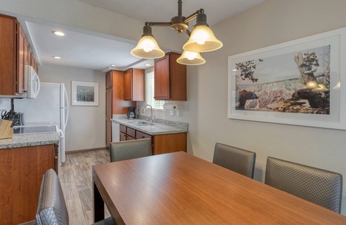 Bass Lake Apartment | 2 bedroom - NS - Mobility w/Roll-in Showerin charming Bass Lake