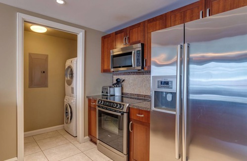 Kaanapali Hotel | 2 Bedroom Partial Ocean View at Honua Kai Resort & Spa