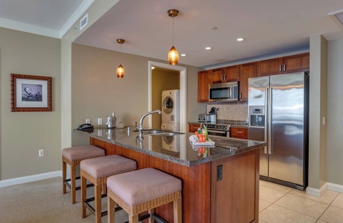 Kaanapali Hotel | 2 Bedroom Partial Ocean View at Honua Kai Resort & Spa