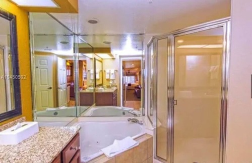 Florida Central Atlantic Coast Resort | 2-bedroom resort in charming Orlando with WiFi, AC, fitness room