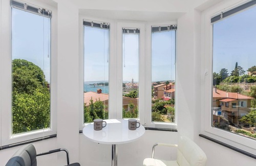 Krk Apartment | 2 bedroom stunning apartment in Krk