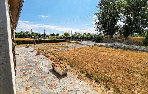 Bacilly House | 2 Bedroom Stunning Home In Bacilly