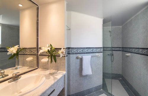 Cofresi Resort | 2-bedroom Suite at Beach Resort, All-inclusive VIP