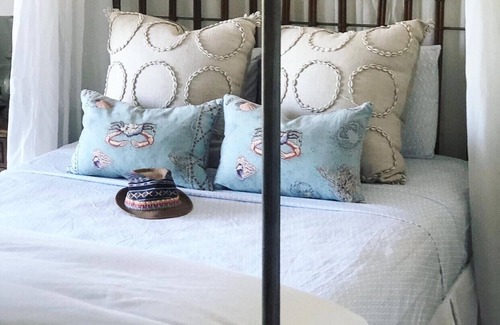 Great Exuma House | 2 bedroom town home at the Village at Hooper’s Bay