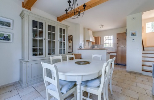 La Motte House | 2 BEDROOM TOWNHOUSE WITH GARDEN (N°502)