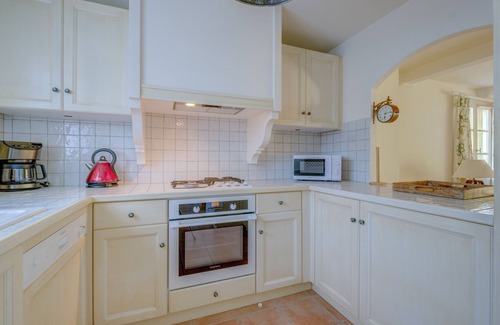 La Motte House | 2-BEDROOM TOWNHOUSE WITH GARDEN (N°427)