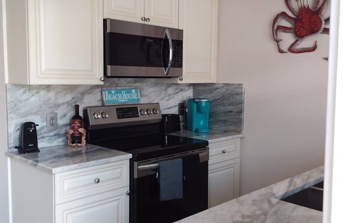 Pompano Beach Villa | 2 Bedroom Unit Near the Beach