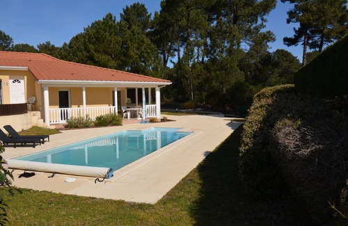 Lacanau-Ocean Villa | 2-bedroom villa with private pool on the golf course