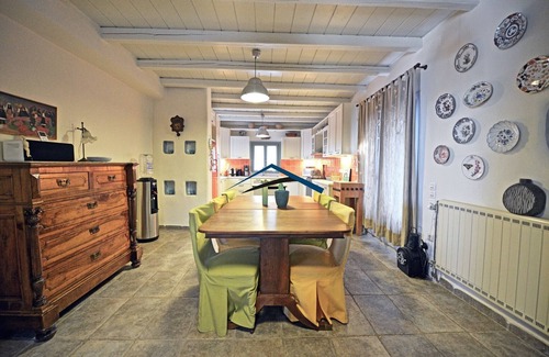 Kea Villa | 2 bedroom villa with a large swimming pool 10 minutes by car from Spathi beach