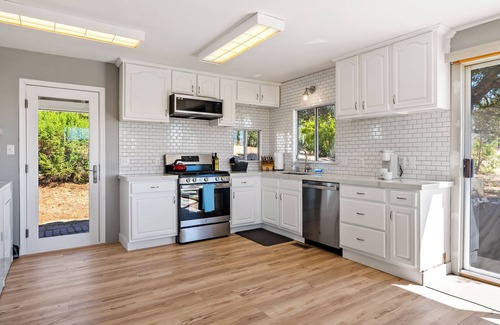 Paso Robles House | 2-bedroom vineyard house in lovely Paso Robles with WiFi, AC