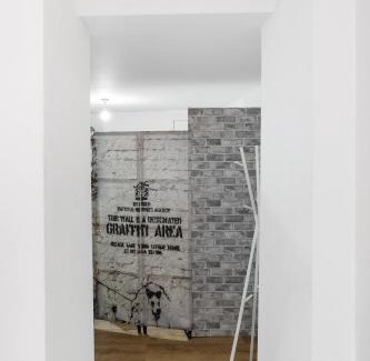 Camberwell Apartment | 2 bedroom w ensuites-Sleeps 6 20min to CityCentre