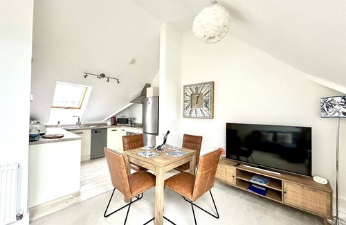 Truro Apartment | 2 bedroomed duplex apartment in a quiet and convenient attractive setting.n
