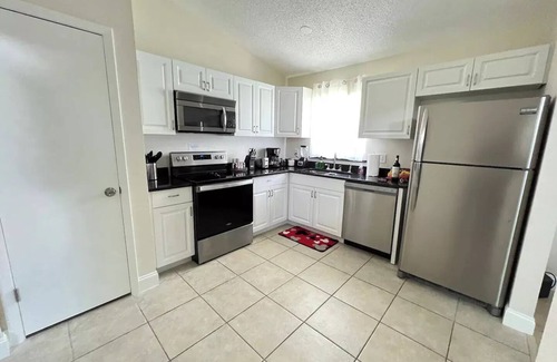 Indian Wells House | 2-Bedrooms Harry Potter and Minions Disney 3.8 miles