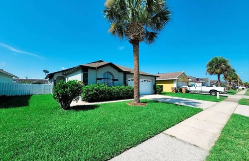 Indian Wells House | 2-Bedrooms Harry Potter and Minions Disney 3.8 miles