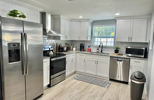 Bearss Plaza Villa | 2 Bedrooms w Queen beds and 1 full sofa bed