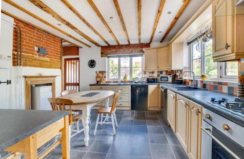 Saxmundham House | 2 Benhall Green