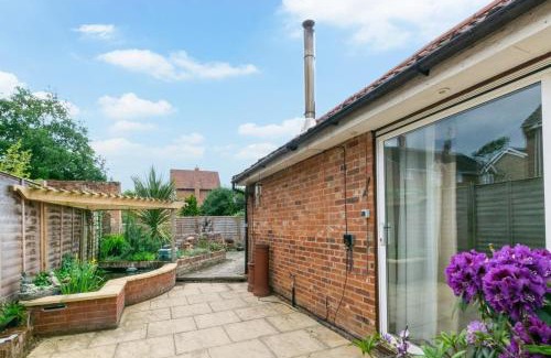 Saxmundham House | 2 Benhall Green