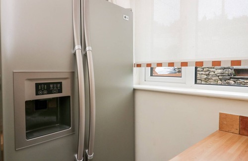 Backbarrow Cottage | 2 BENS ROW, pet friendly, character holiday cottage in Backbarrow