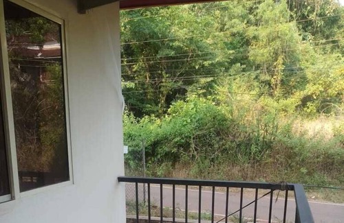 Marra Apartment | 2 BHK FULLY FURNISHED A/C APARTMENTS SITUATED IN A PRISTINE LOCALITY OF PILERNE.