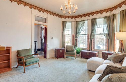 Gallipolis House | 2 Blocks to Ohio River! Historic Victorian Gem